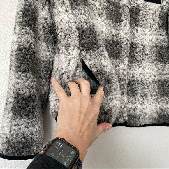Dylan Cozy Plaid Sherpa Button Up Jacket Black/White Sold on Evereve Size XS - Picture 8 of 13
